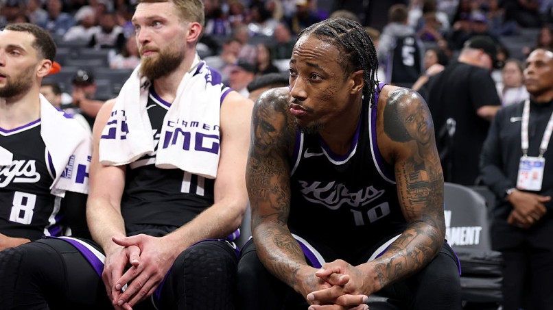 DeMar Derozan Gets Physical at Sushi Restaurant After Fan Flashes