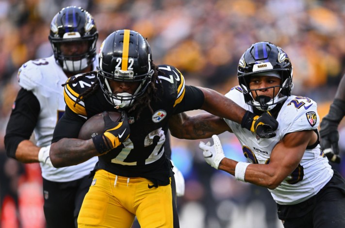 Chargers' Najee Harris Sustains Eye Injury After July 4 Fireworks