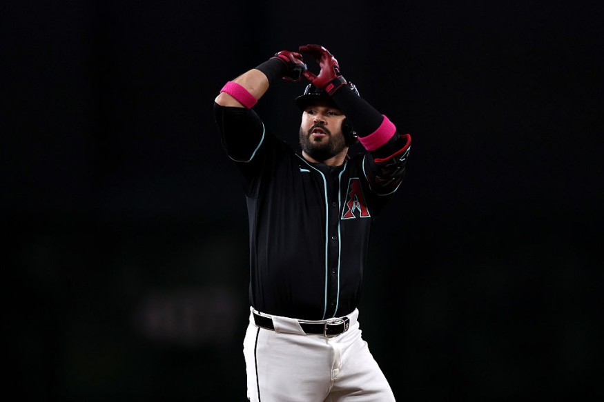MLB Trade Rumors: Yankees Weigh Eugenio Suárez Trade Despite Defensive