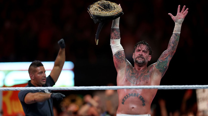 Roxanne Perez Attacks CM Punk During WWE Live Event in