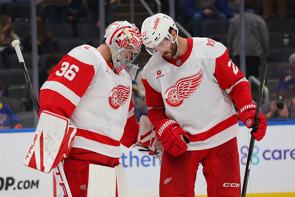 John Gibson’s Heroics Not Sufficient as Red Wings Fall 1-0 to Golden Knights in Road Trip Finale