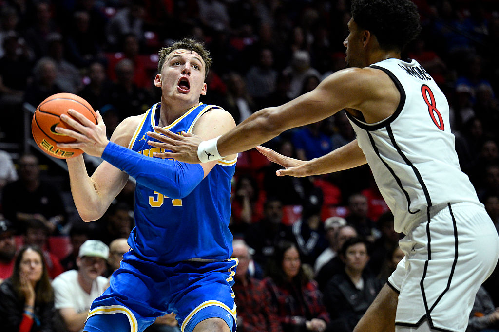 UCLA Triumphs Over West Georgia Regardless of Donovan Dent’s Absence