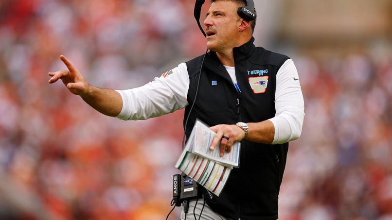 Mike Vrabel Becomes 'Almost' a Jet Until a Last-Second Patriots