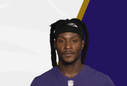 Ravens' DeAndre Hopkins Hits 1,000 Receptions During Thanksgiving Match