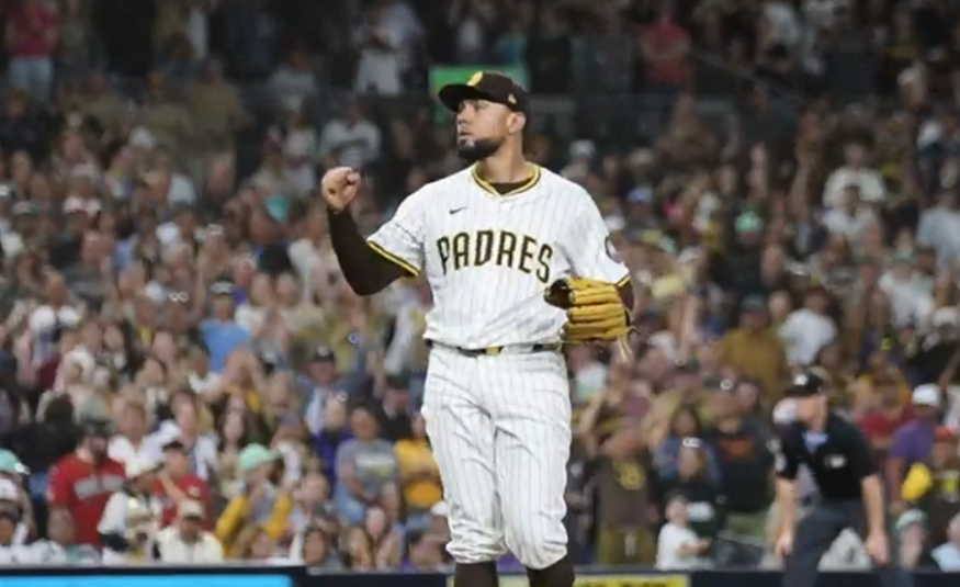 MLB Trade Rumors: Dodgers Linked to Surprise Chase For Robert