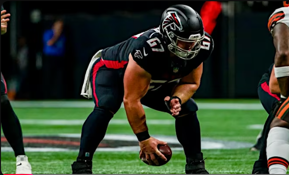 Drew Dalman Proclaims Shock Retirement, Leaving Chicago Bears With Key Offensive Line Emptiness