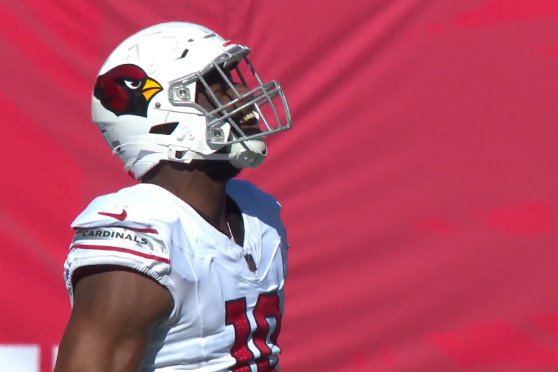 Cardinals’ Josh Sweat Commerce Request Sparks Bidding Battle Between Packers, Eagles