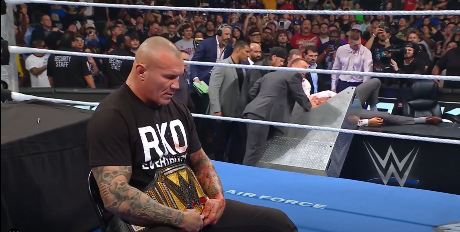 Randy Orton Assaults Cody Rhodes Following WrestleMania Contract Signing