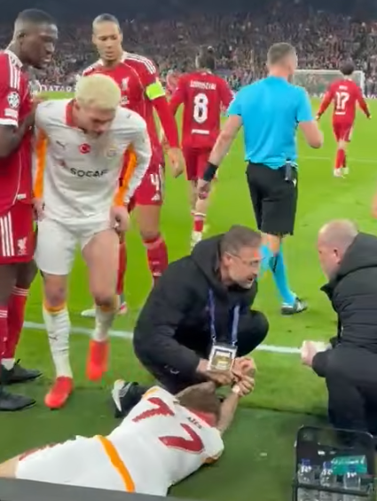 Galatasaray Star Suffers Freak Hand Injury vs Liverpool in Champions League