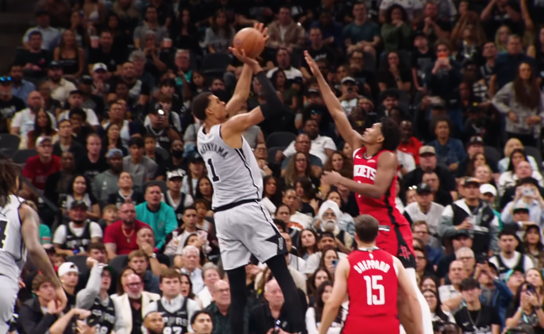 Right here Are the Closing Standings, Matchups, First-Round Playoff Image