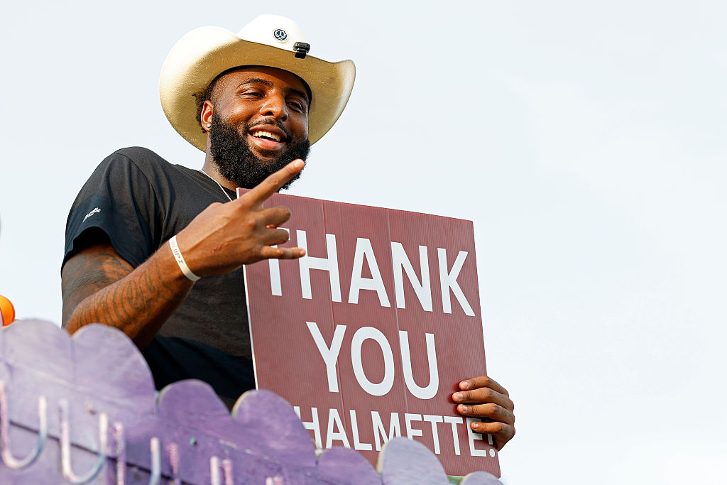 Mitchell Robinson Reveals Emotional Cause Behind Hand Injury Before NBA Finals