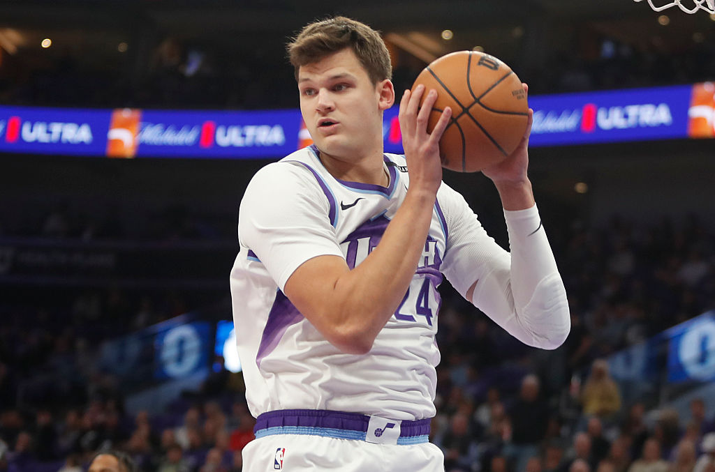 Lakers’ Walker Kessler Announces Engagement to Abbie Stockard During Fourth of July Weekend