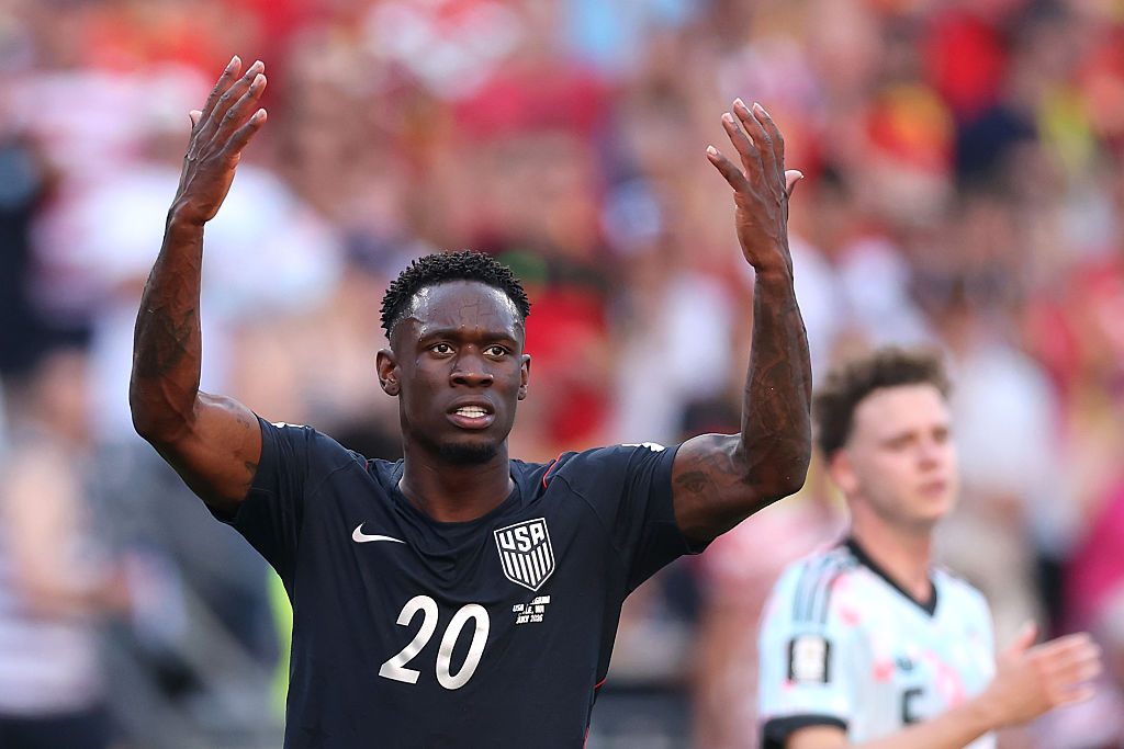 Folarin Balogun Apologizes to U.S. Followers After World Cup Exit to Belgium