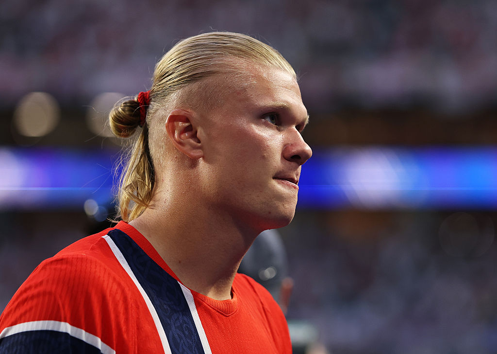 Vozinha and Erling Haaland Named to Fan-Voted World Cup Dream Team