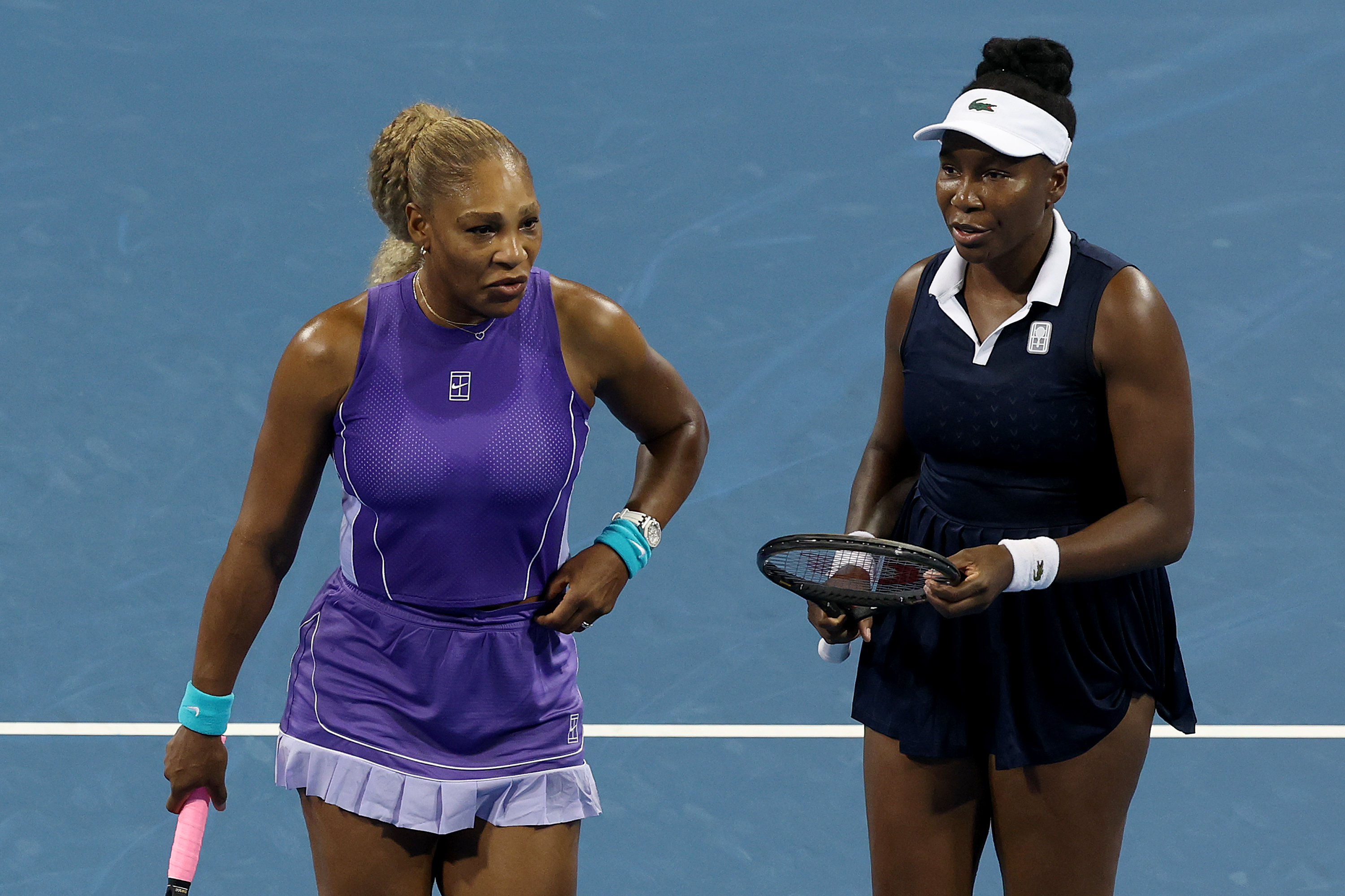 Serena and Venus Williams Fall Simply Quick in Lengthy-Awaited Doubles Reunion at Cincinnati Open