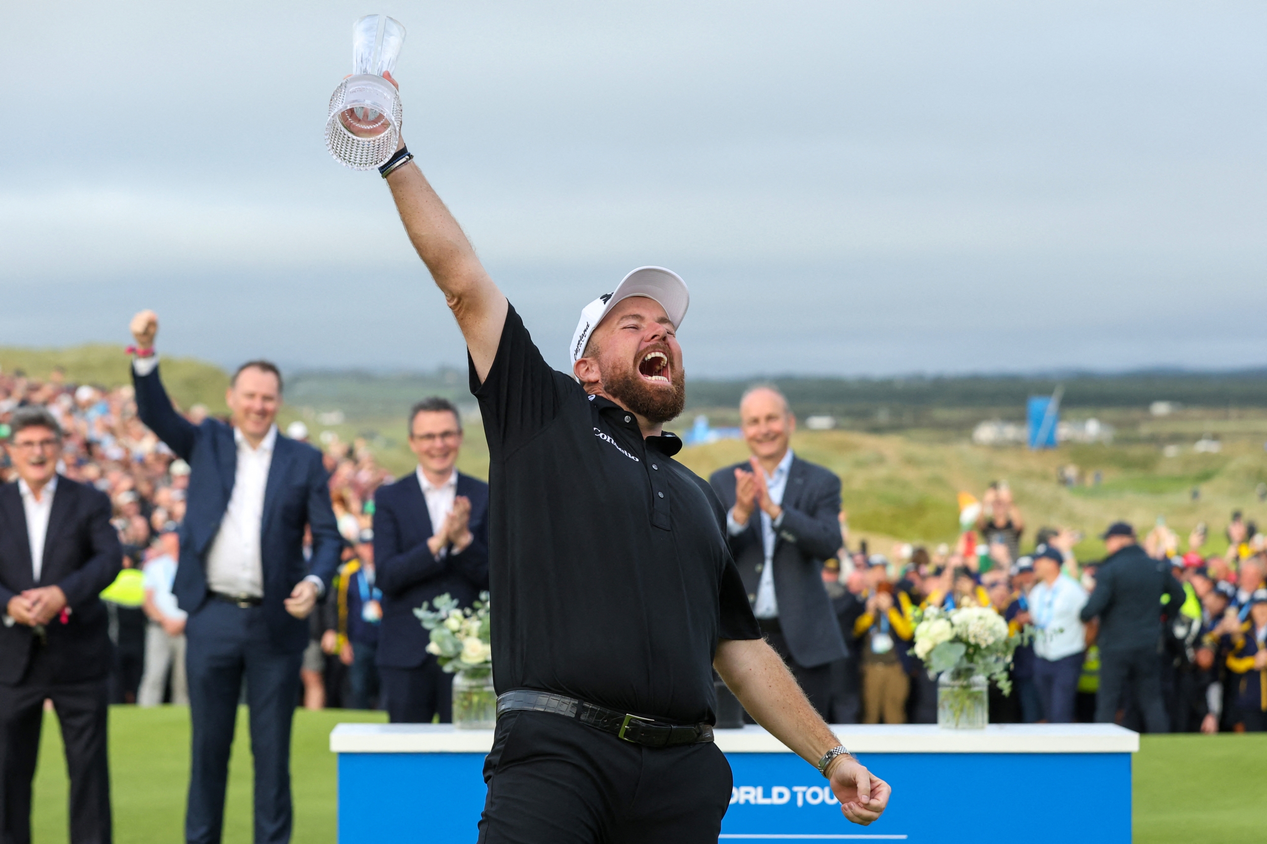 Shane Lowry Wins Irish Open by File 11 Pictures at Doonbeg, Eclipsing Jon Rahm’s Mark