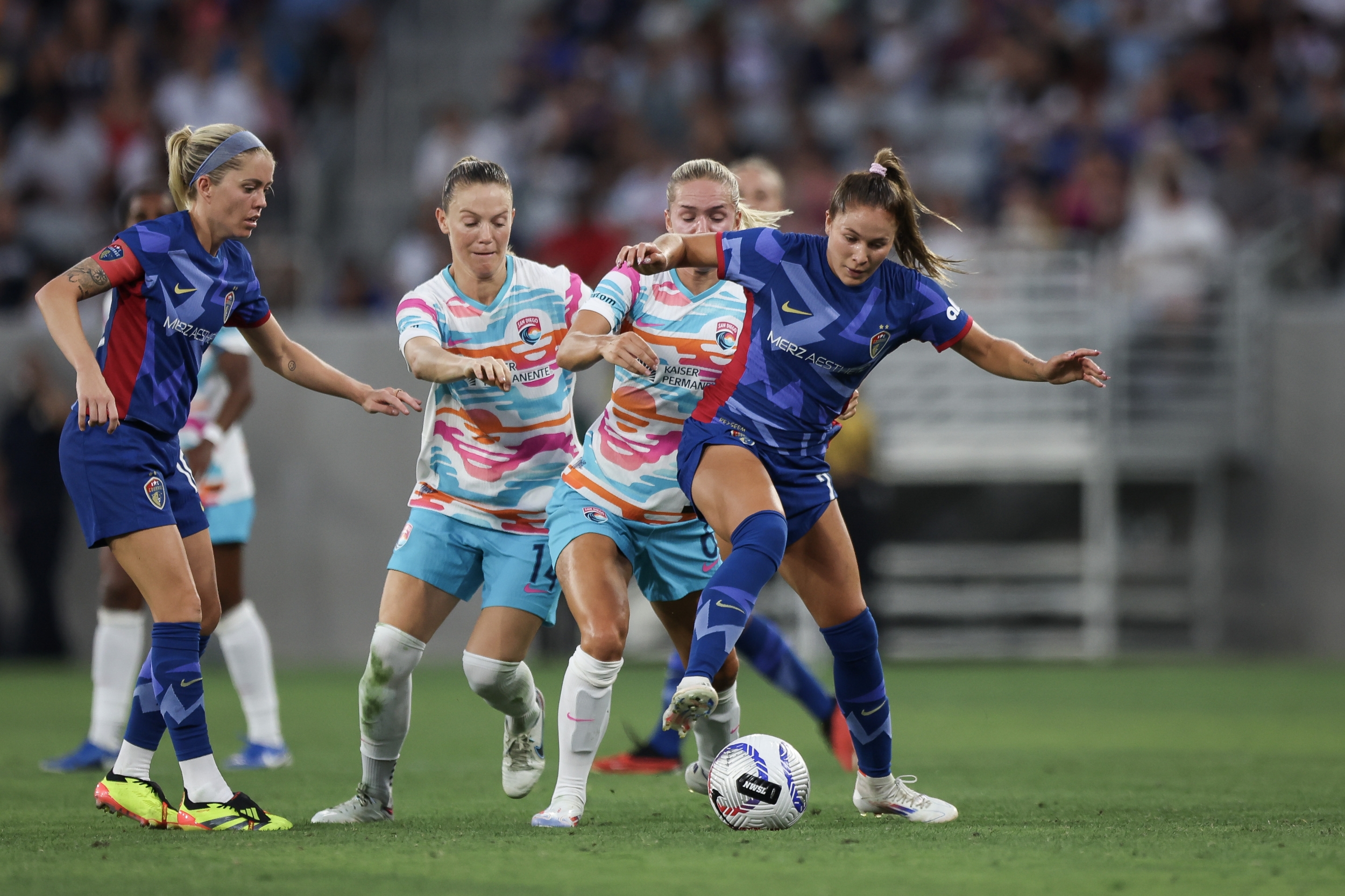Sanchez Reaches 19 Objectives as Golden Boot Race Heats Up within the NWSL Stretch Run
