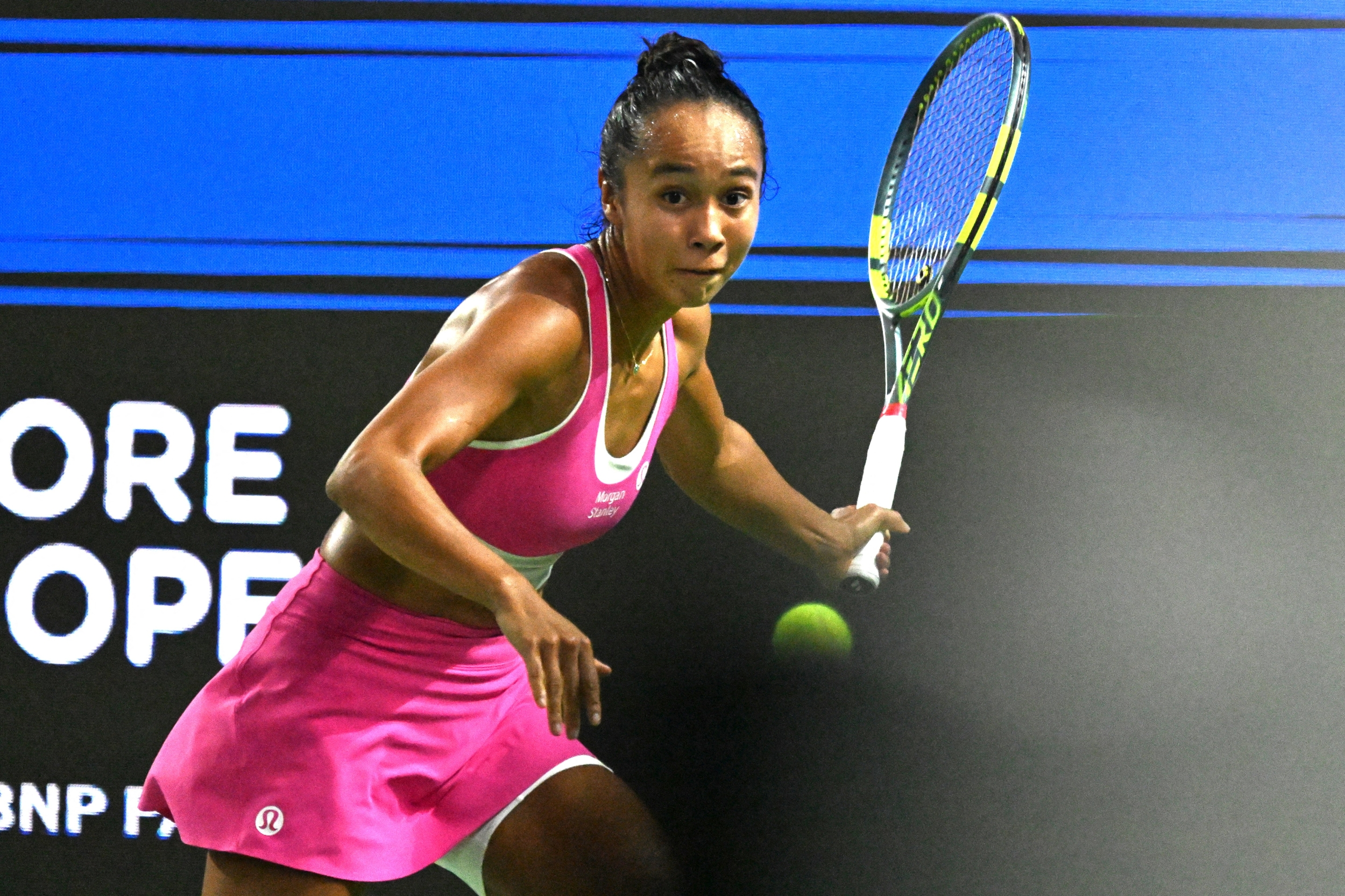 Fernandez Rallies Previous Chwalińska to Attain Singapore Remaining; Gibson By way of on Walkover