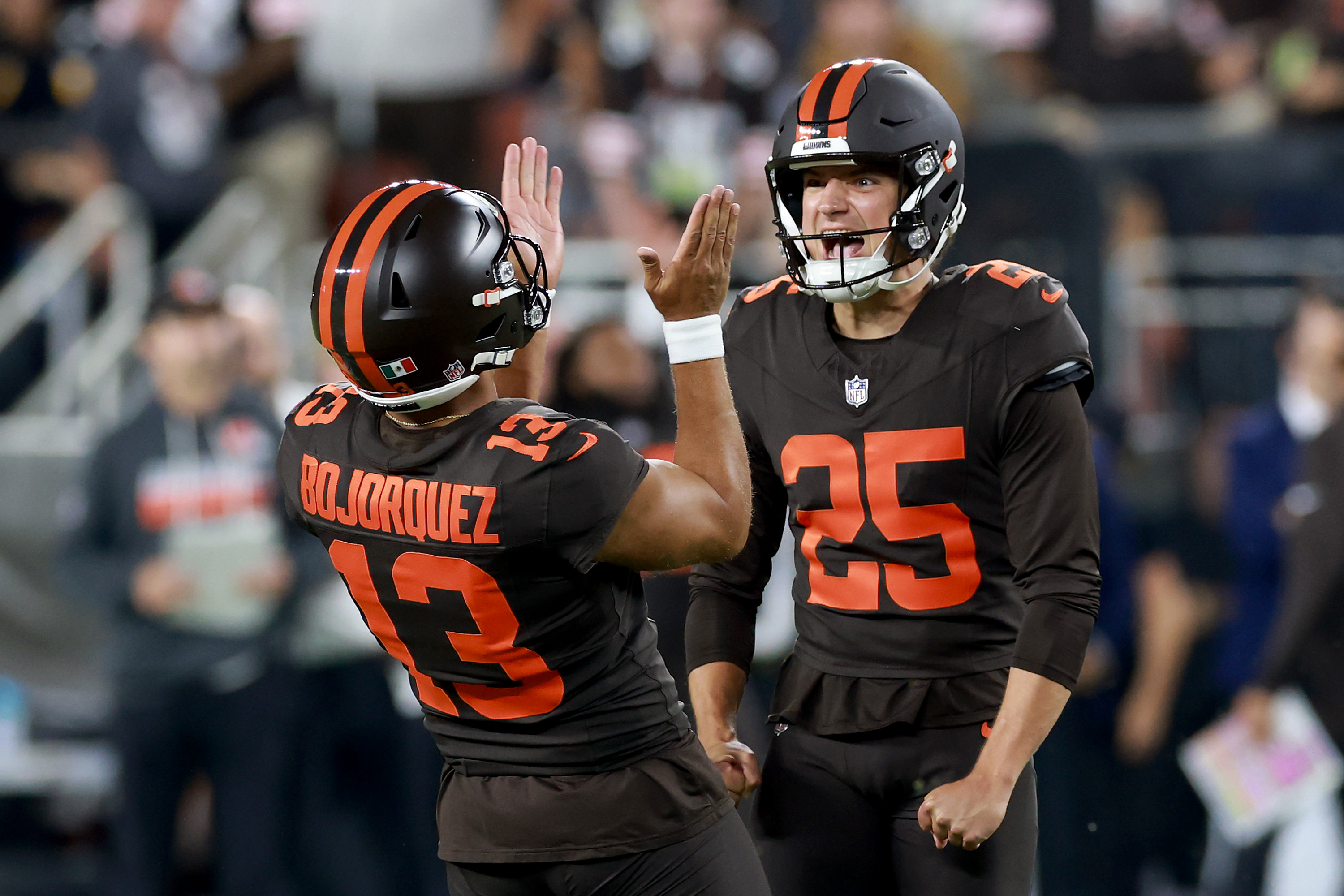 Szmyt’s 56-Yard Field Purpose Lifts Browns Previous Steelers 27-24 on Thursday Evening