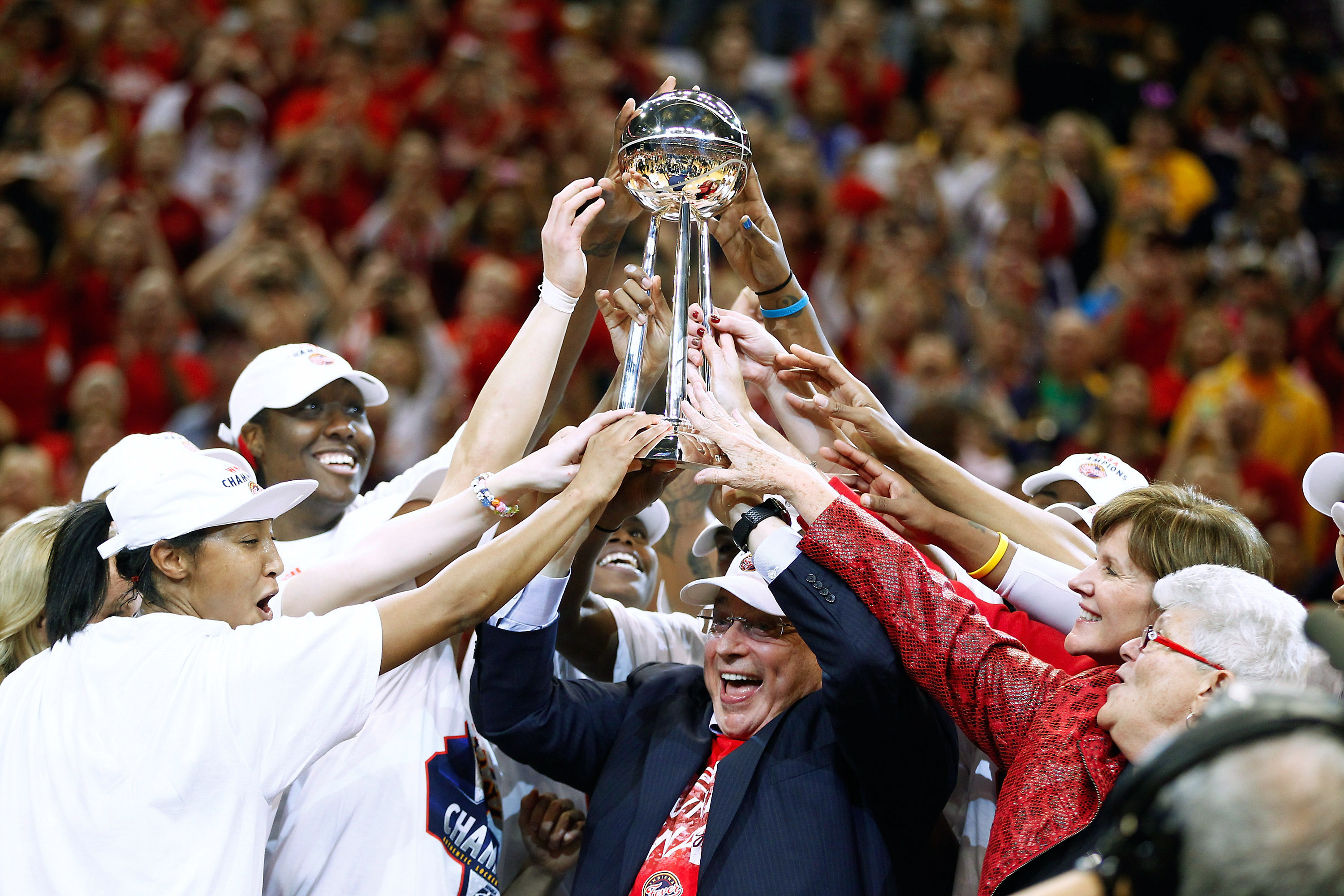 Kelly Krauskopf Stepping Down as Indiana Fever President