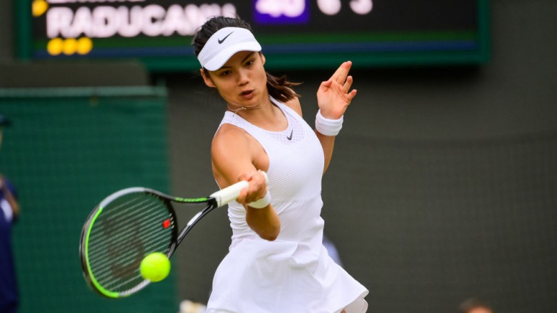 2021 Wimbledon: Federer, Medvedev, Raducanu Advance Into Round 4; Kyrgios Withdraws