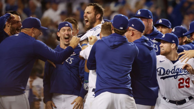 Taylor Makes Dodgers vs Giants NLDS a Reality; Hits Walk-off HR to Sink Cards in NL Wild Card