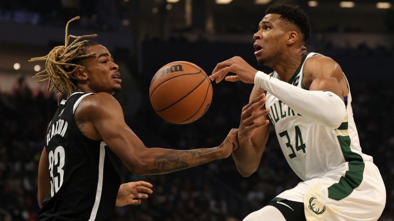 NBA Opening Night: Milwaukee Bucks Begin Title Defense With Win Over Brooklyn Nets; Warriors Stun LA Lakers