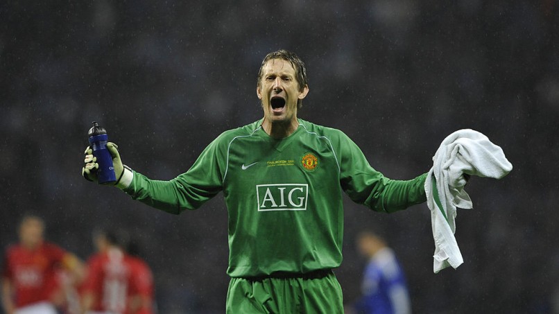 Manchester United's Dutch goalkeeper Edwin van der Sar