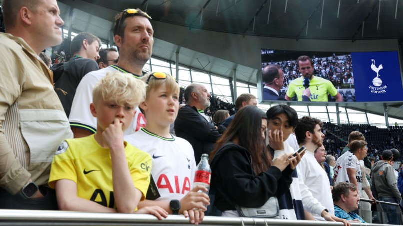 Tottenham Hotspur v Brentford FC - Premier League