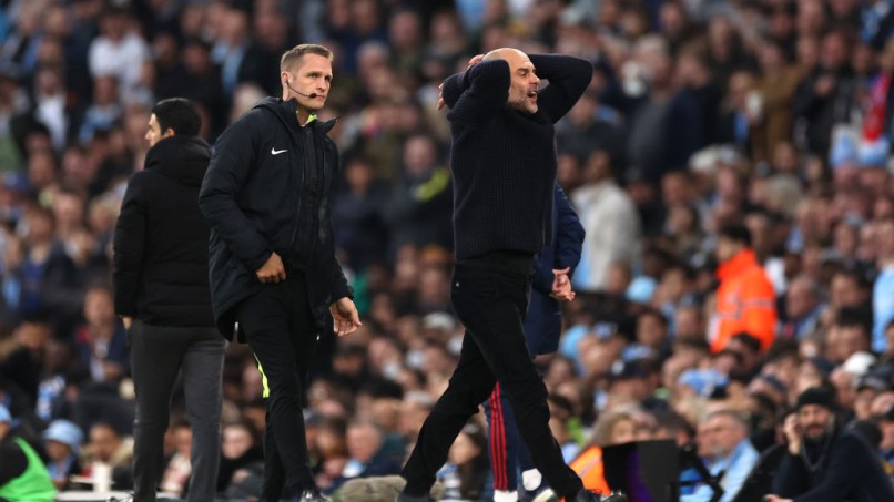 Manchester City v Arsenal FC - Premier League