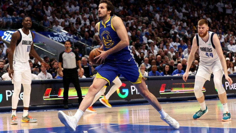 Golden State Warriors v Dallas Mavericks