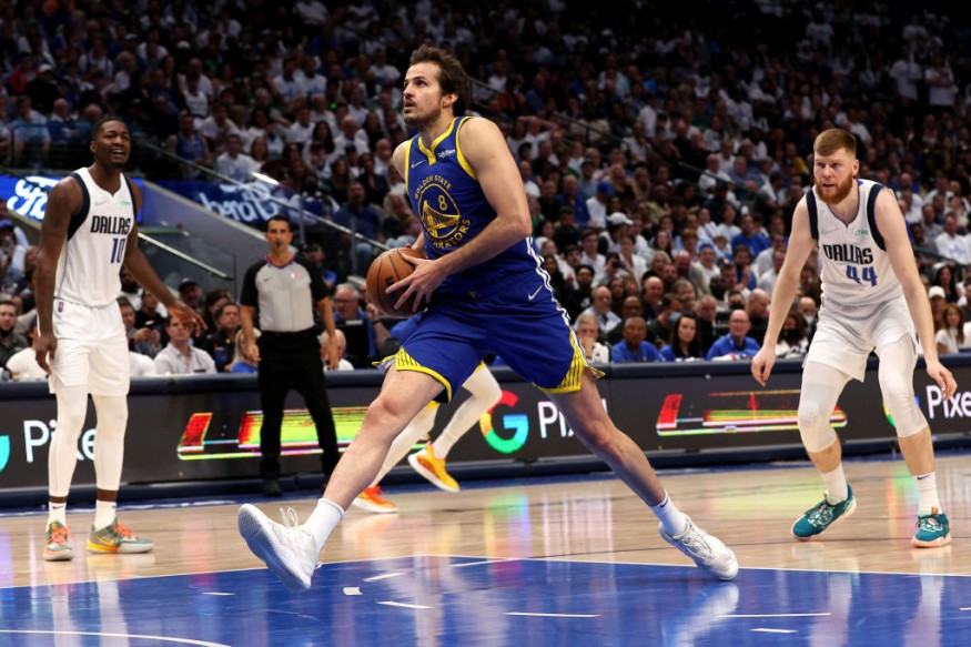 Golden State Warriors v Dallas Mavericks