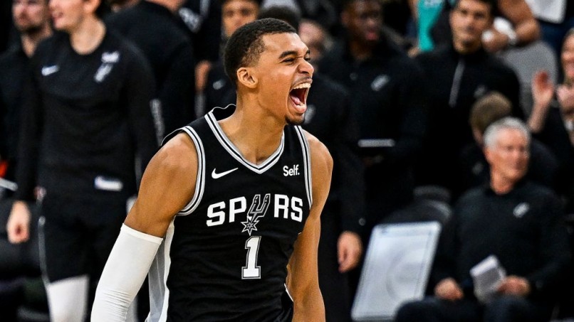 Victor Wembanyama - BASKET-NBA-SPURS-ROCKETS