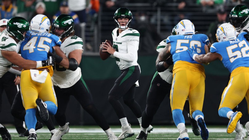 Los Angeles Chargers v New York Jets