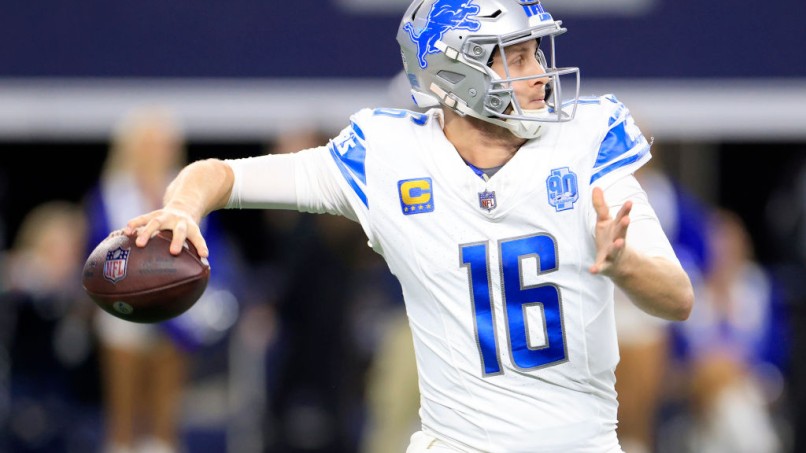 Detroit Lions v Dallas Cowboys