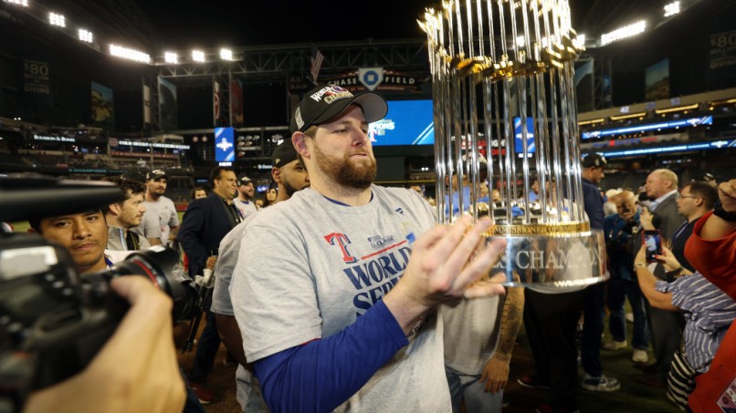 World Series - Texas Rangers v Arizona Diamondbacks - Game Five