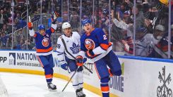 Toronto Maple Leafs v New York Islanders