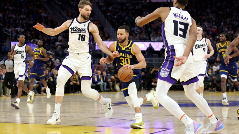 Sacramento Kings v Golden State Warriors