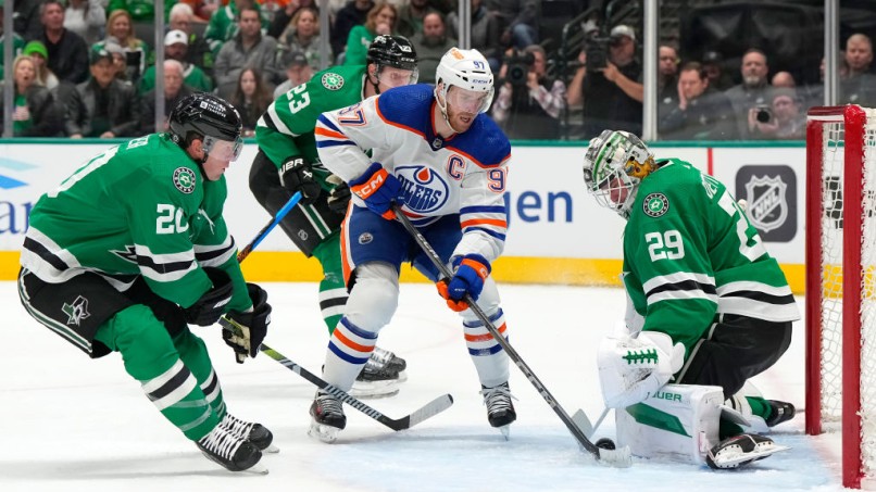 Edmonton Oilers v Dallas Stars