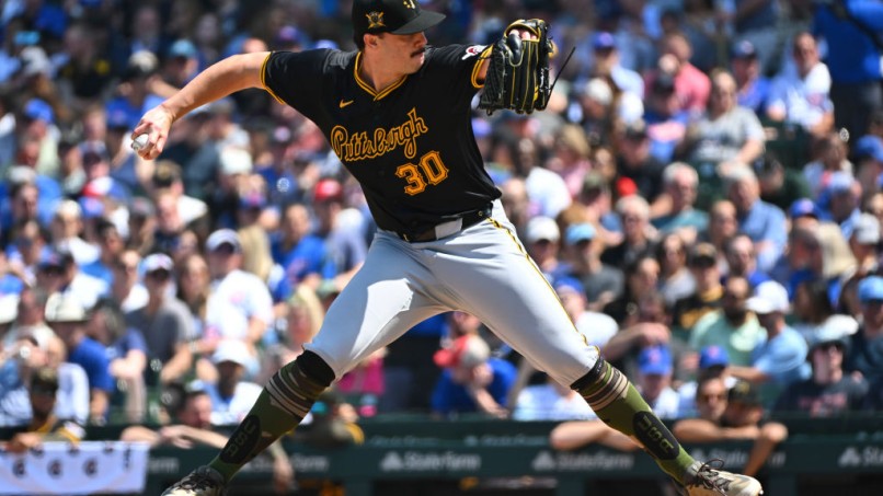 Pittsburgh Pirates v Chicago Cubs