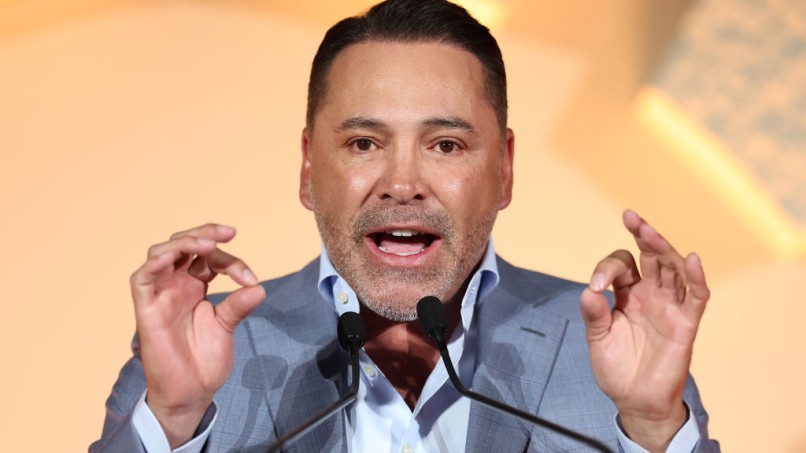 Oscar De La Hoya Blasts Jake Paul-Mike Tyson Fight: ‘Not Serious Boxing’